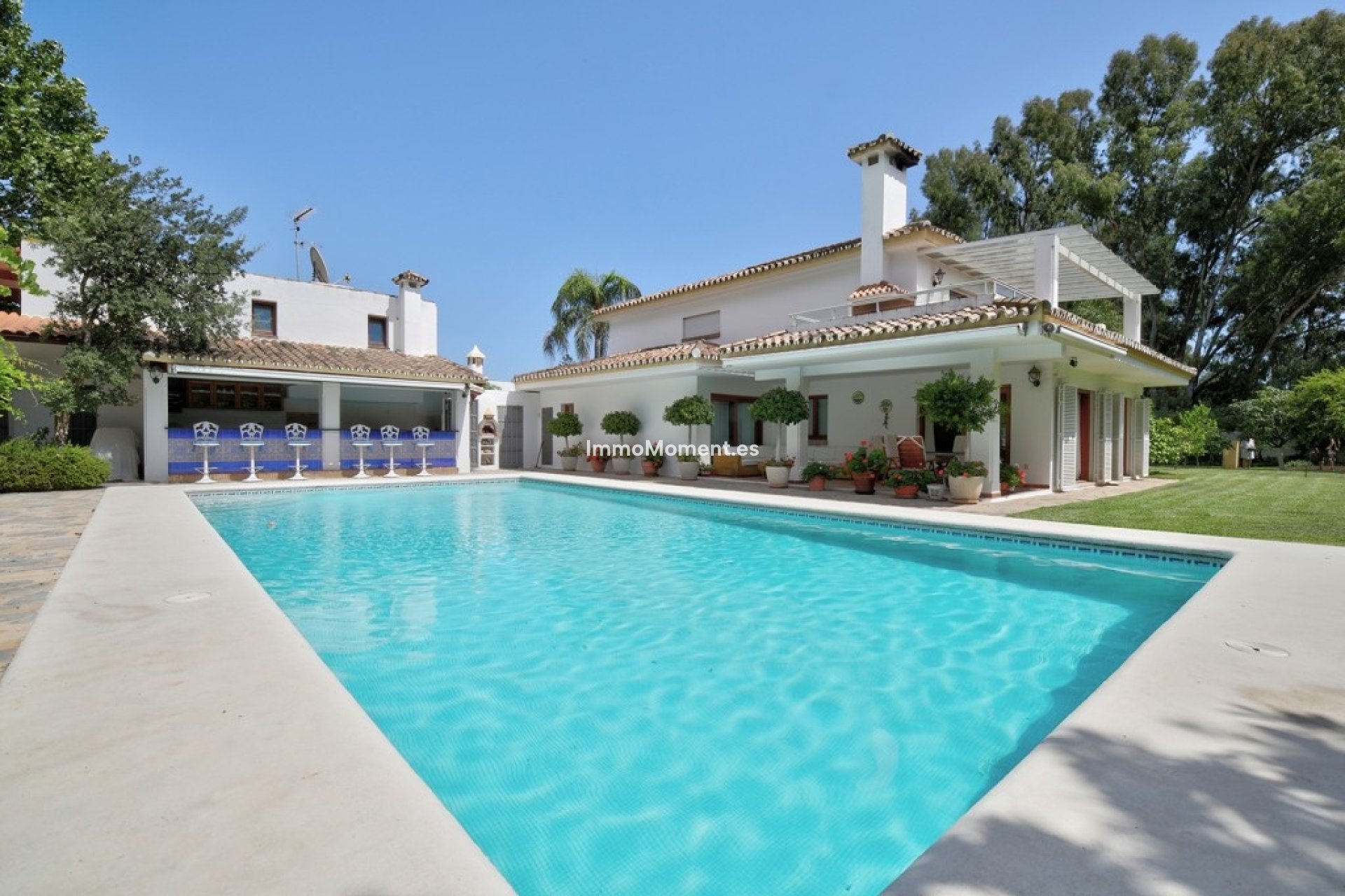 Wiederverkauf - Freistehende Villa - Estepona  - Costalita