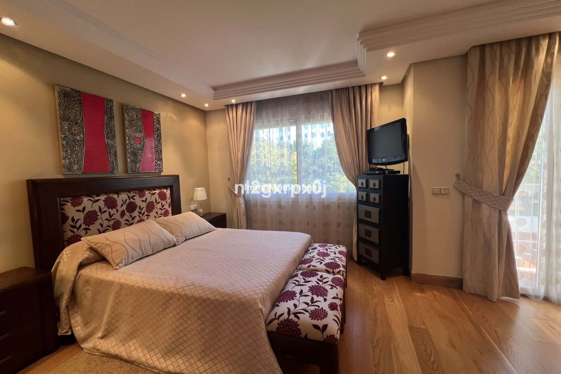 Wiederverkauf - Freistehende Villa - Estepona  - Costalita