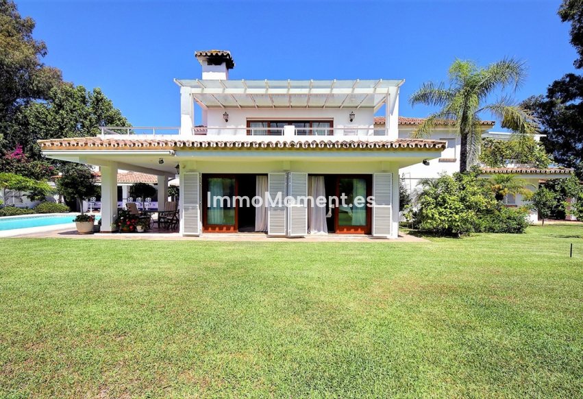 Wiederverkauf - Freistehende Villa - Estepona  - Costalita