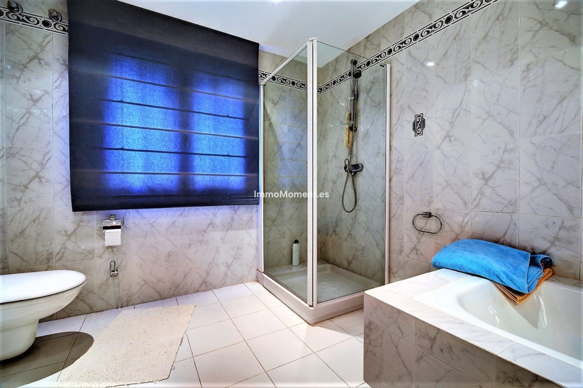 Wiederverkauf - Freistehende Villa - Estepona  - Costalita