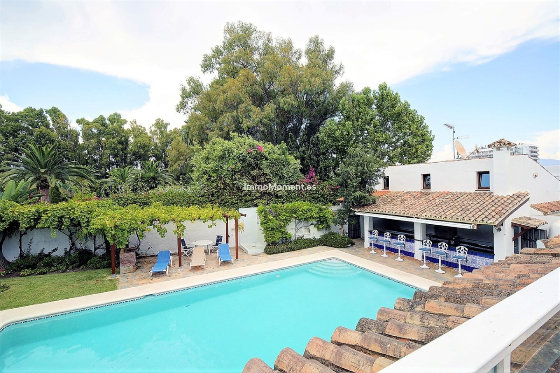 Wiederverkauf - Freistehende Villa - Estepona  - Costalita