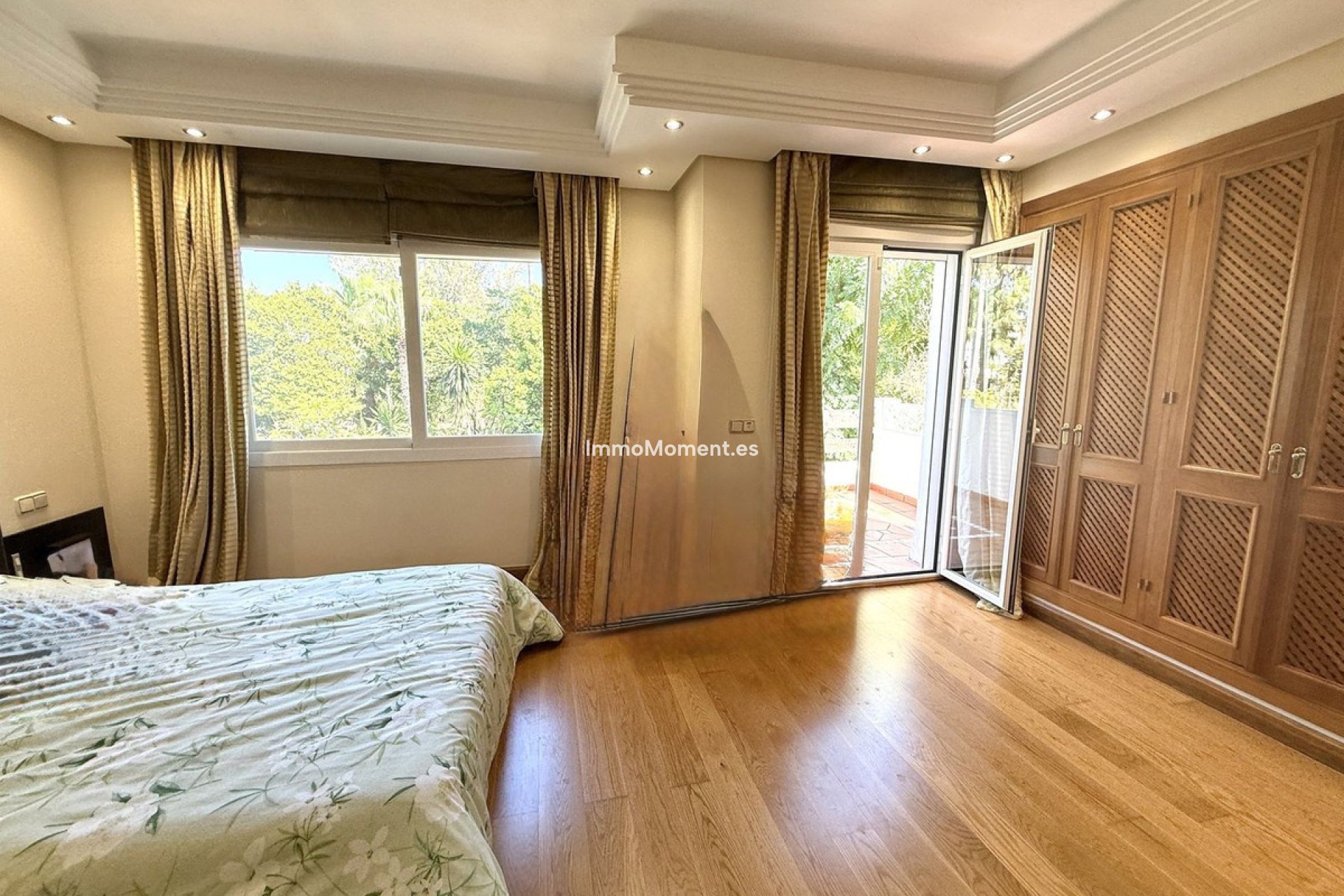 Wiederverkauf - Freistehende Villa - Estepona  - Costalita
