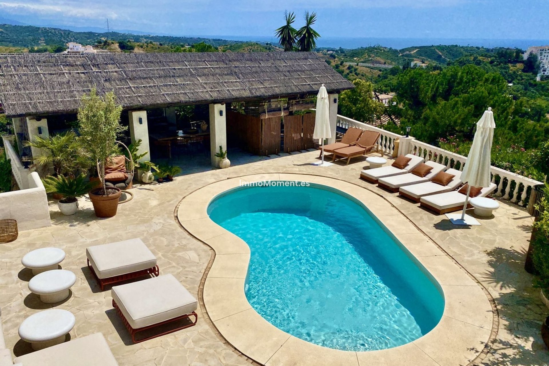 Wiederverkauf - Freistehende Villa - Estepona  - El Padron