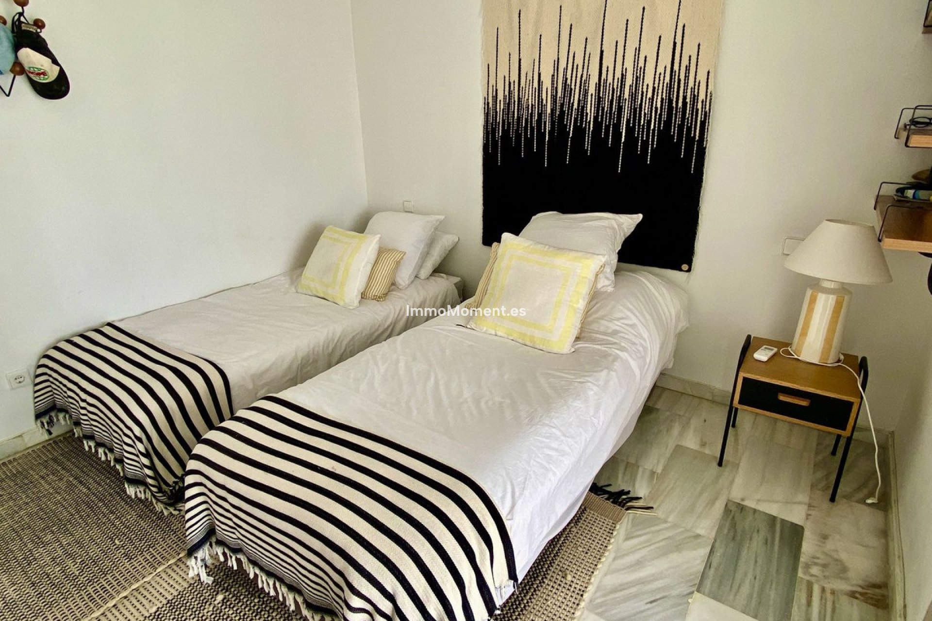 Wiederverkauf - Freistehende Villa - Estepona  - El Padron