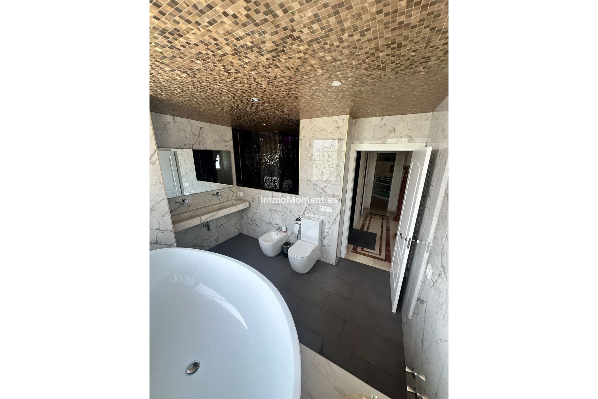 Wiederverkauf - Freistehende Villa - Estepona  - Estepona Centro