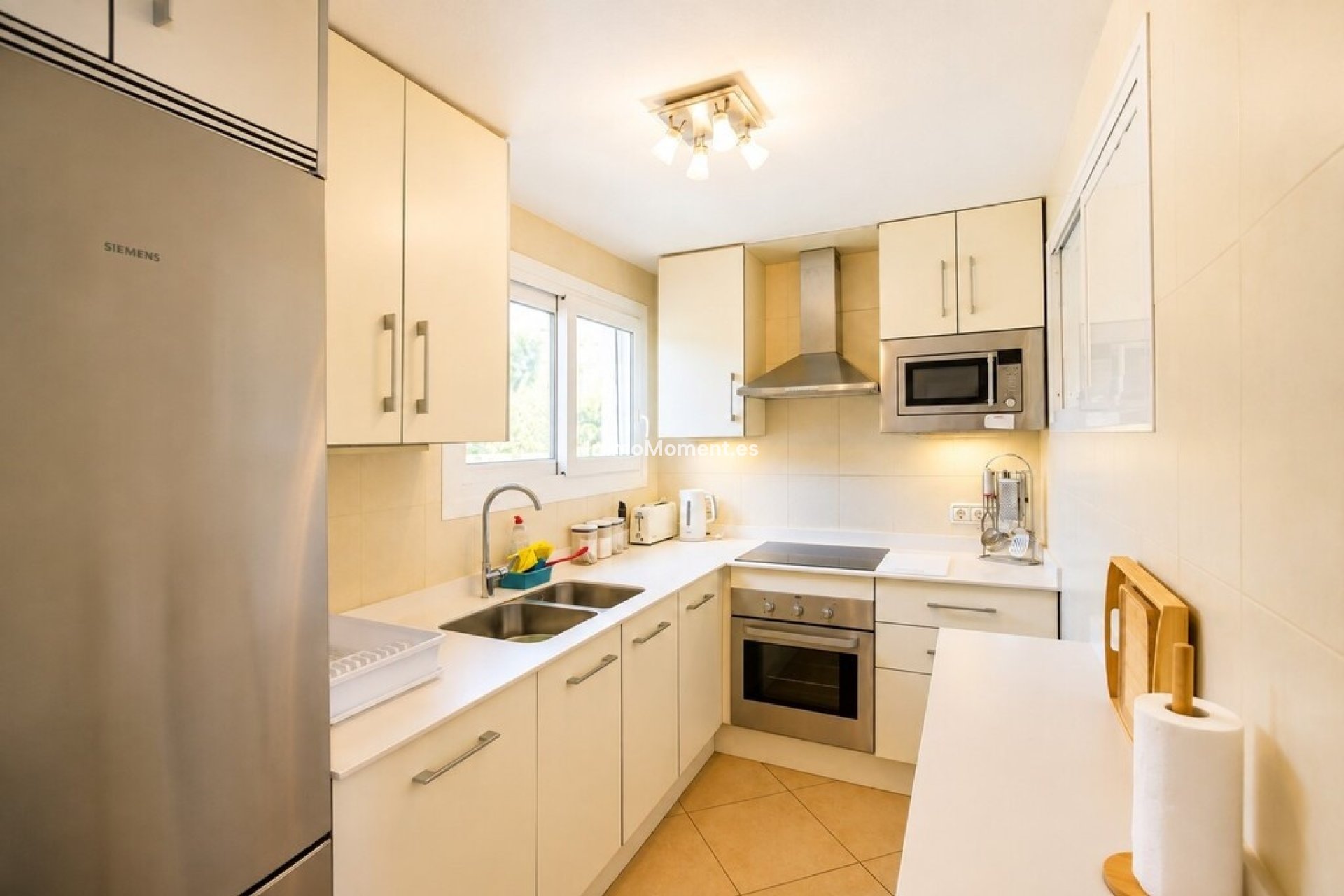 Wiederverkauf - Freistehende Villa - Estepona  - Estepona Centro