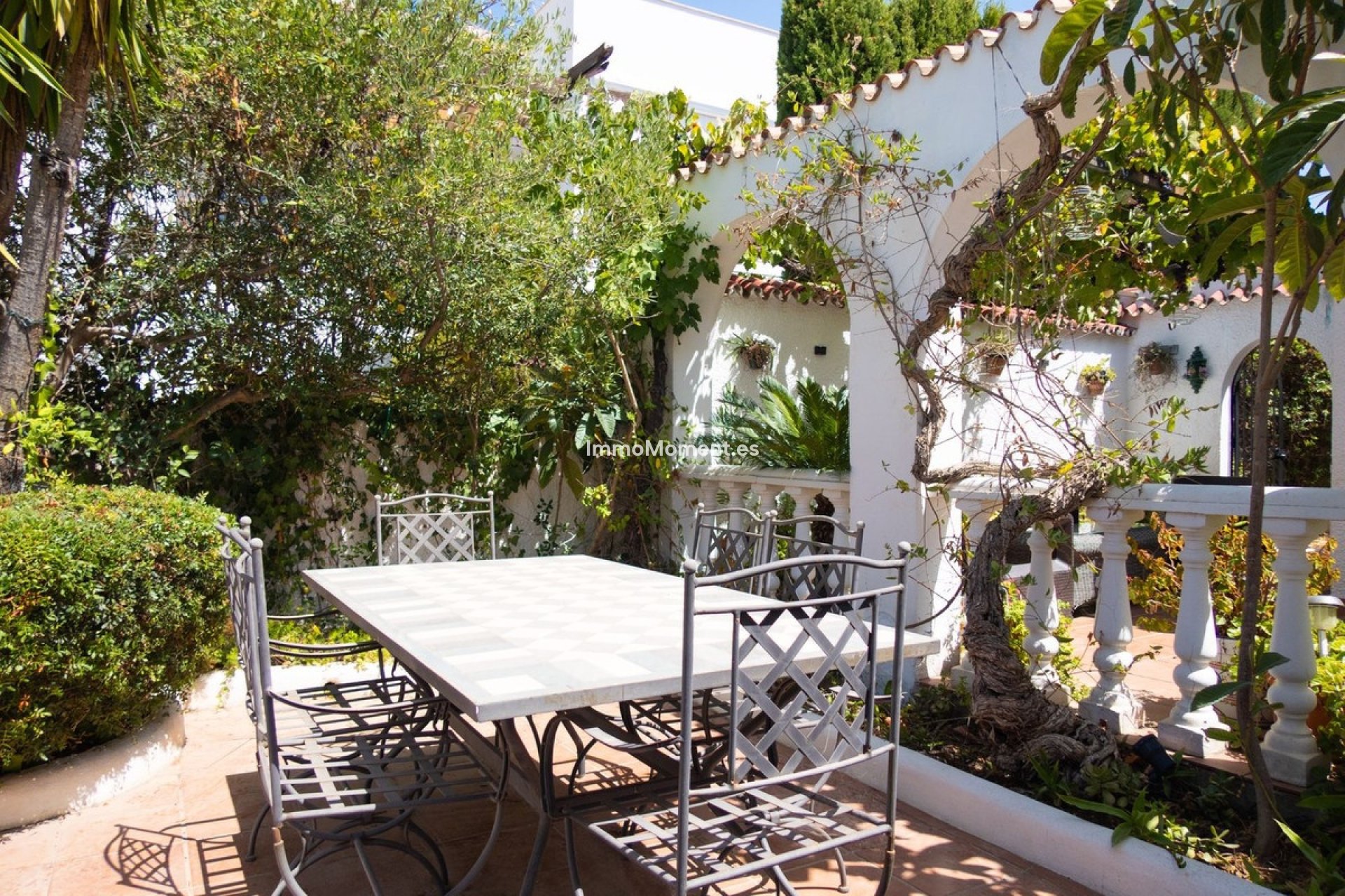 Wiederverkauf - Freistehende Villa - Estepona  - Estepona Centro