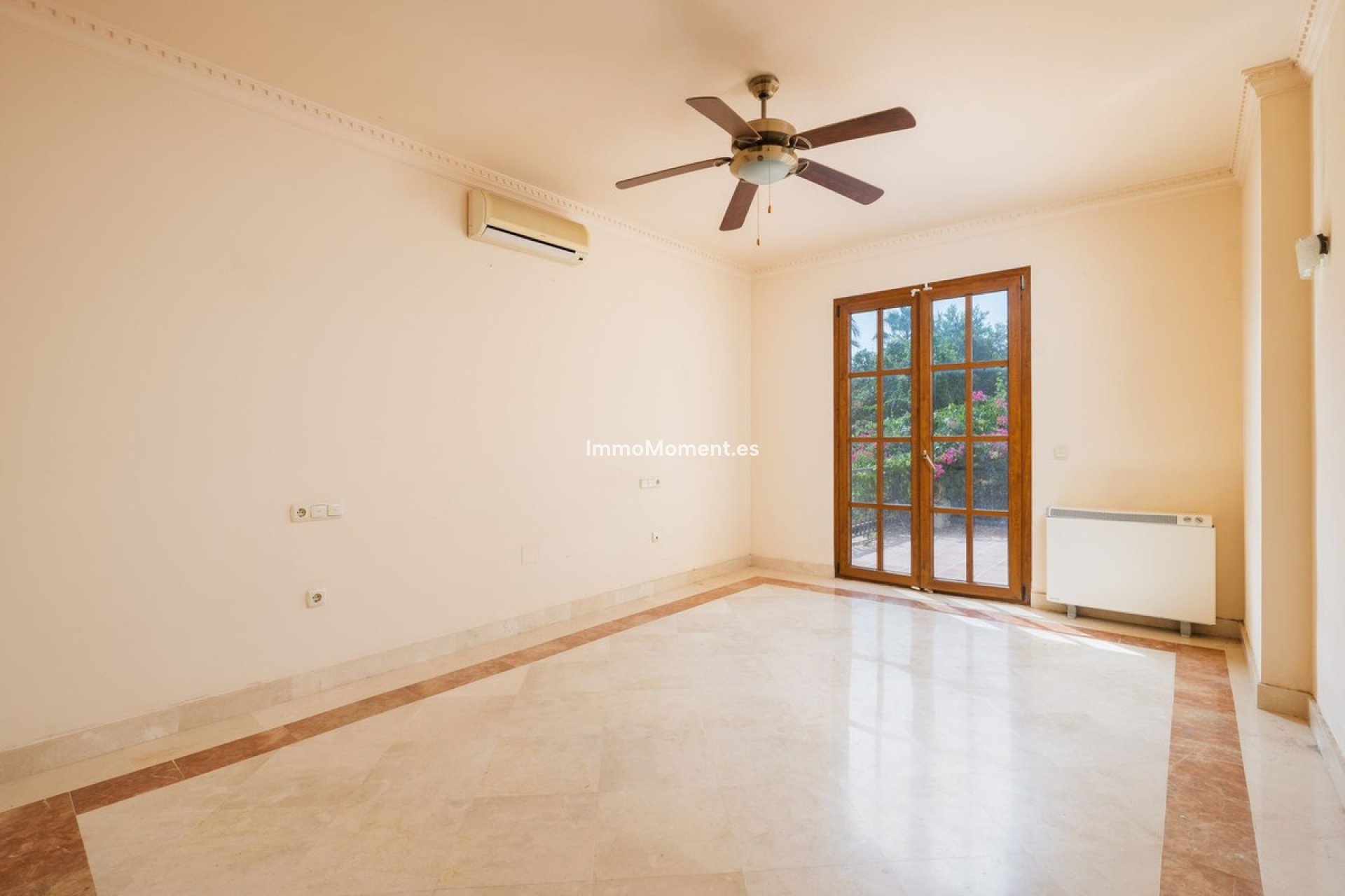Wiederverkauf - Freistehende Villa - Estepona  - Estepona Centro