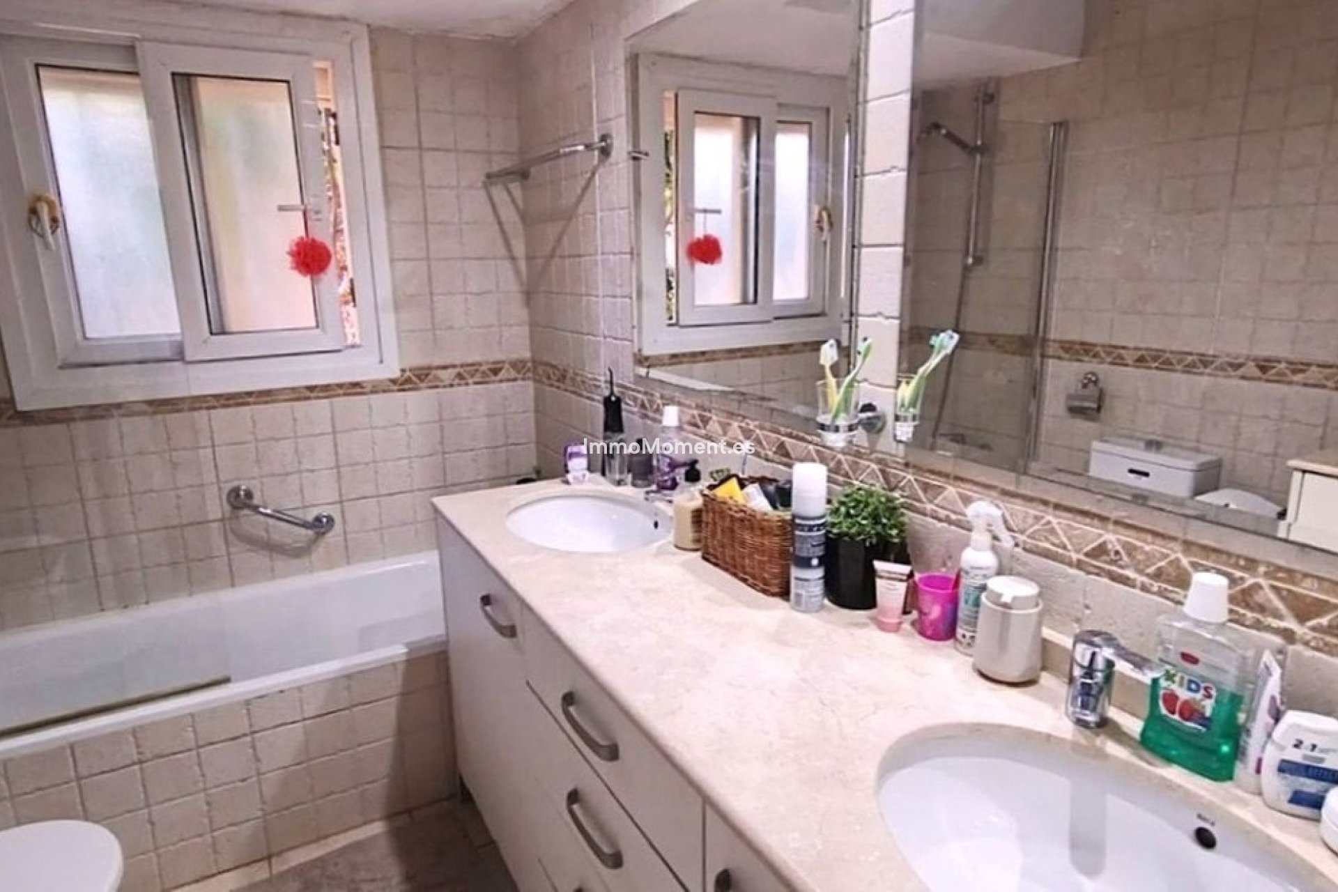 Wiederverkauf - Freistehende Villa - Estepona  - Estepona Centro