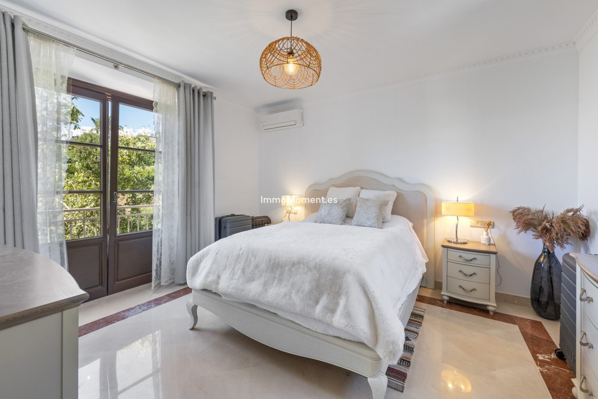 Wiederverkauf - Freistehende Villa - Estepona  - Estepona Centro