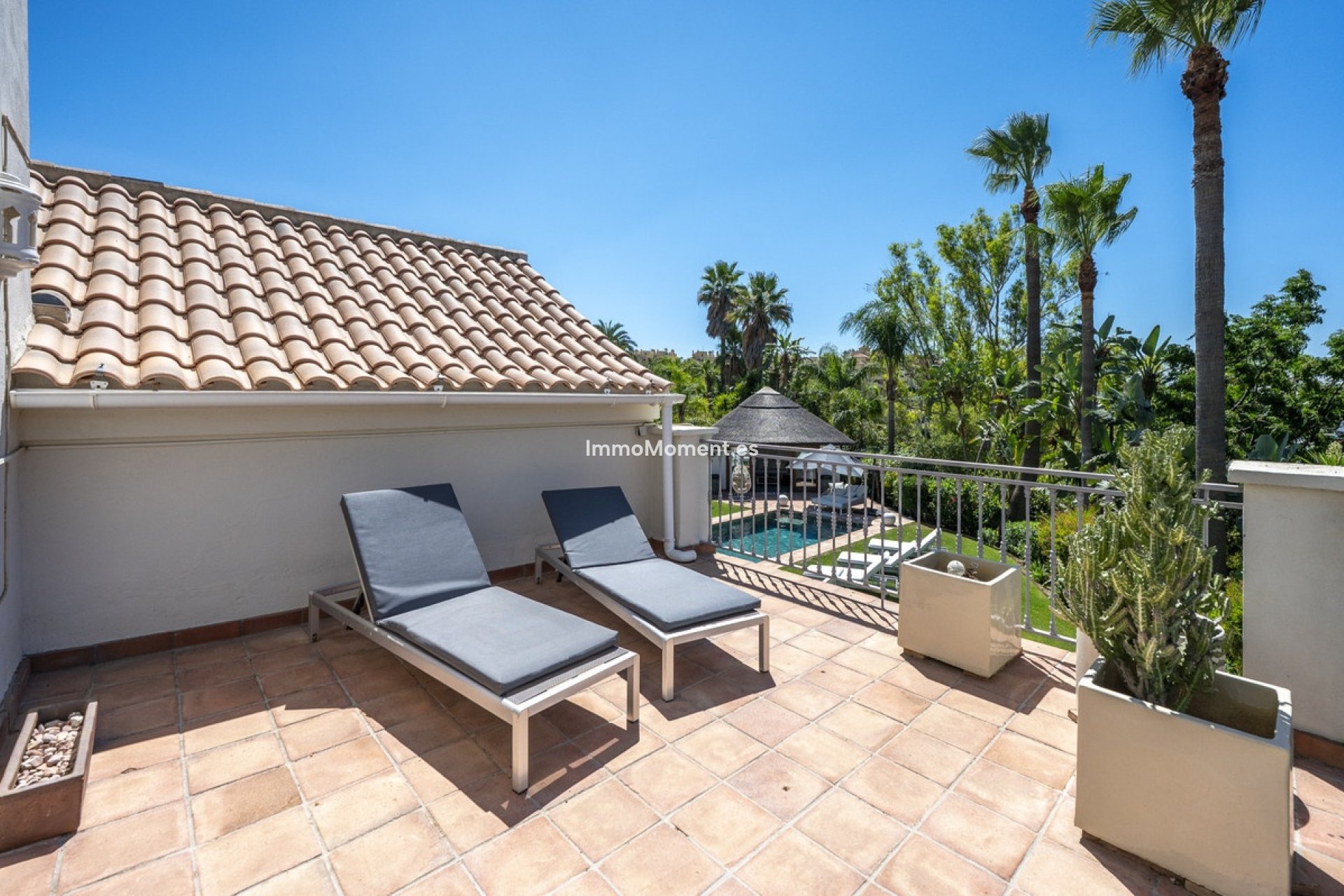 Wiederverkauf - Freistehende Villa - Estepona  - Estepona Centro