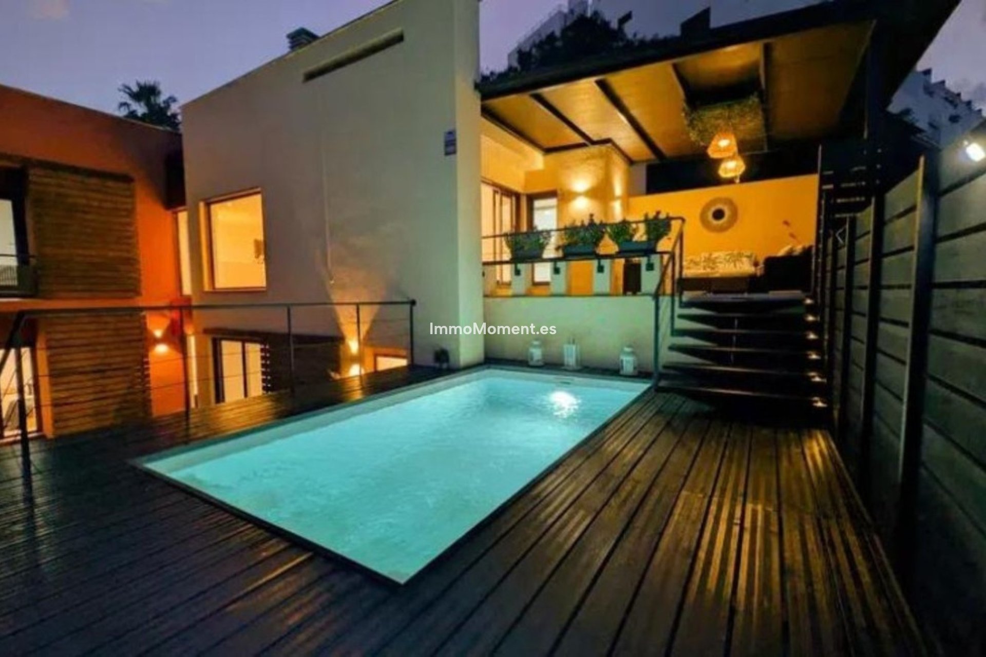 Wiederverkauf - Freistehende Villa - Estepona  - Estepona Centro
