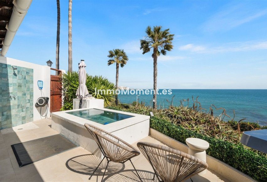 Wiederverkauf - Freistehende Villa - Estepona  - Estepona Centro