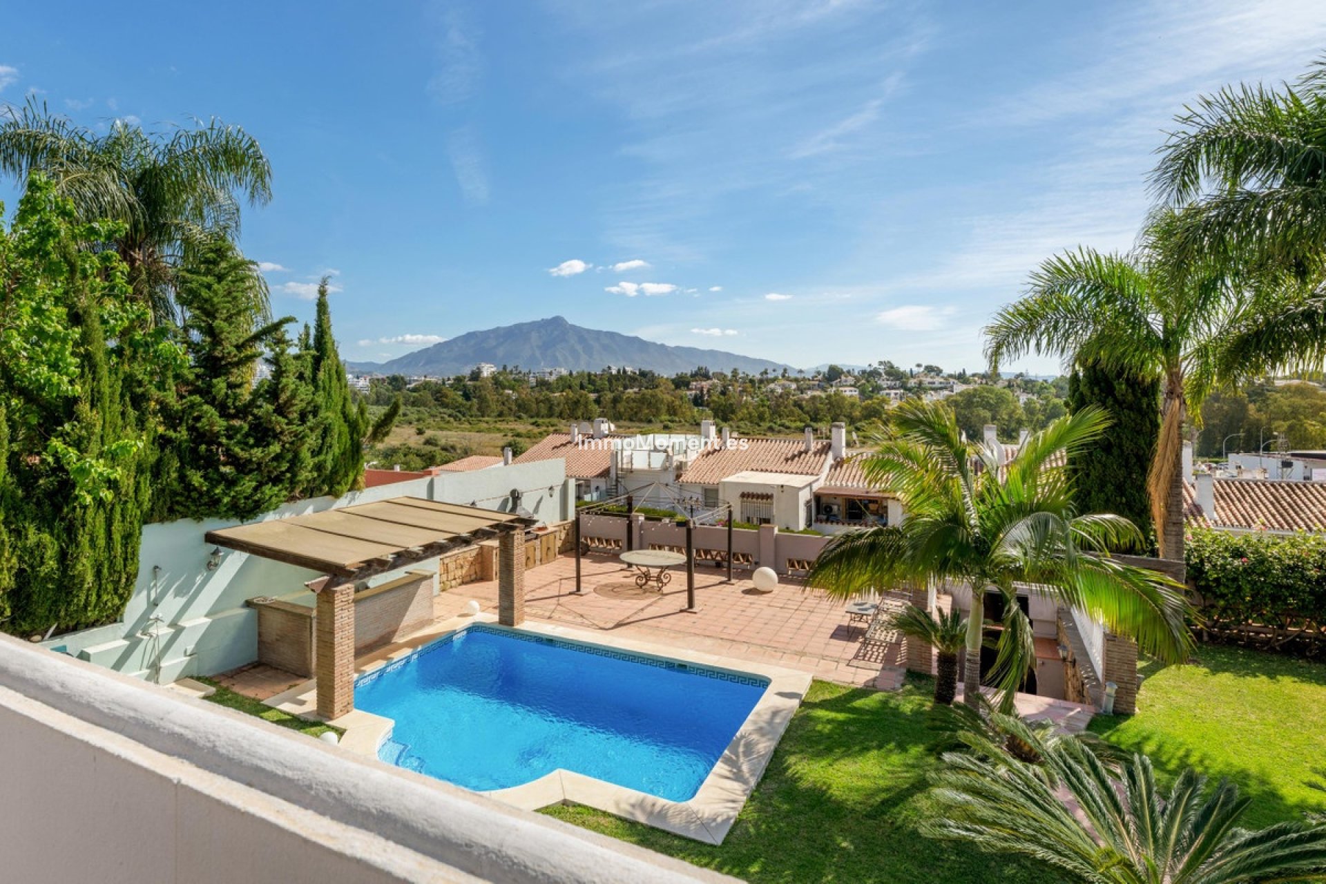 Wiederverkauf - Freistehende Villa - Estepona  - Estepona Centro