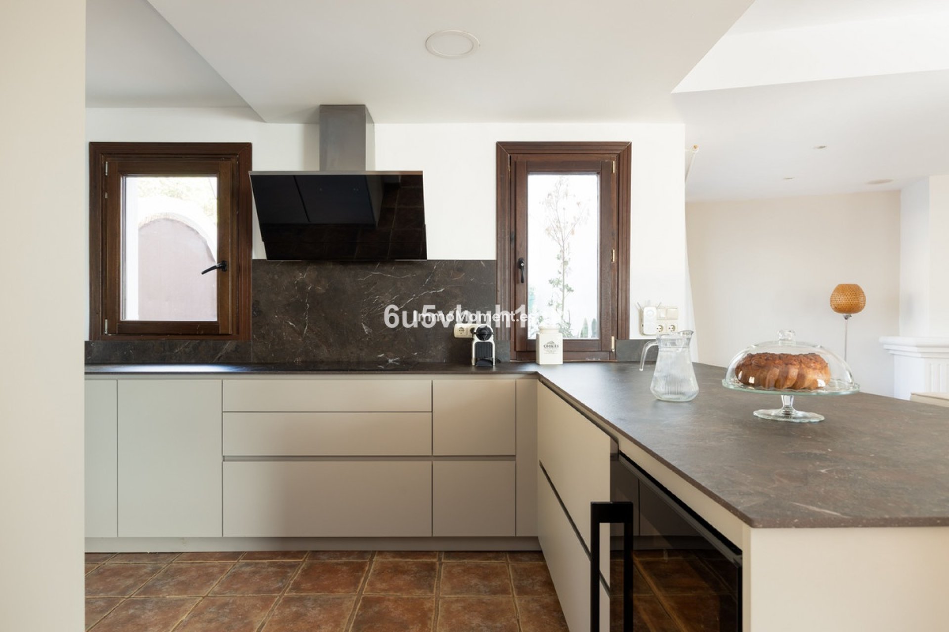 Wiederverkauf - Freistehende Villa - Estepona  - Estepona Centro