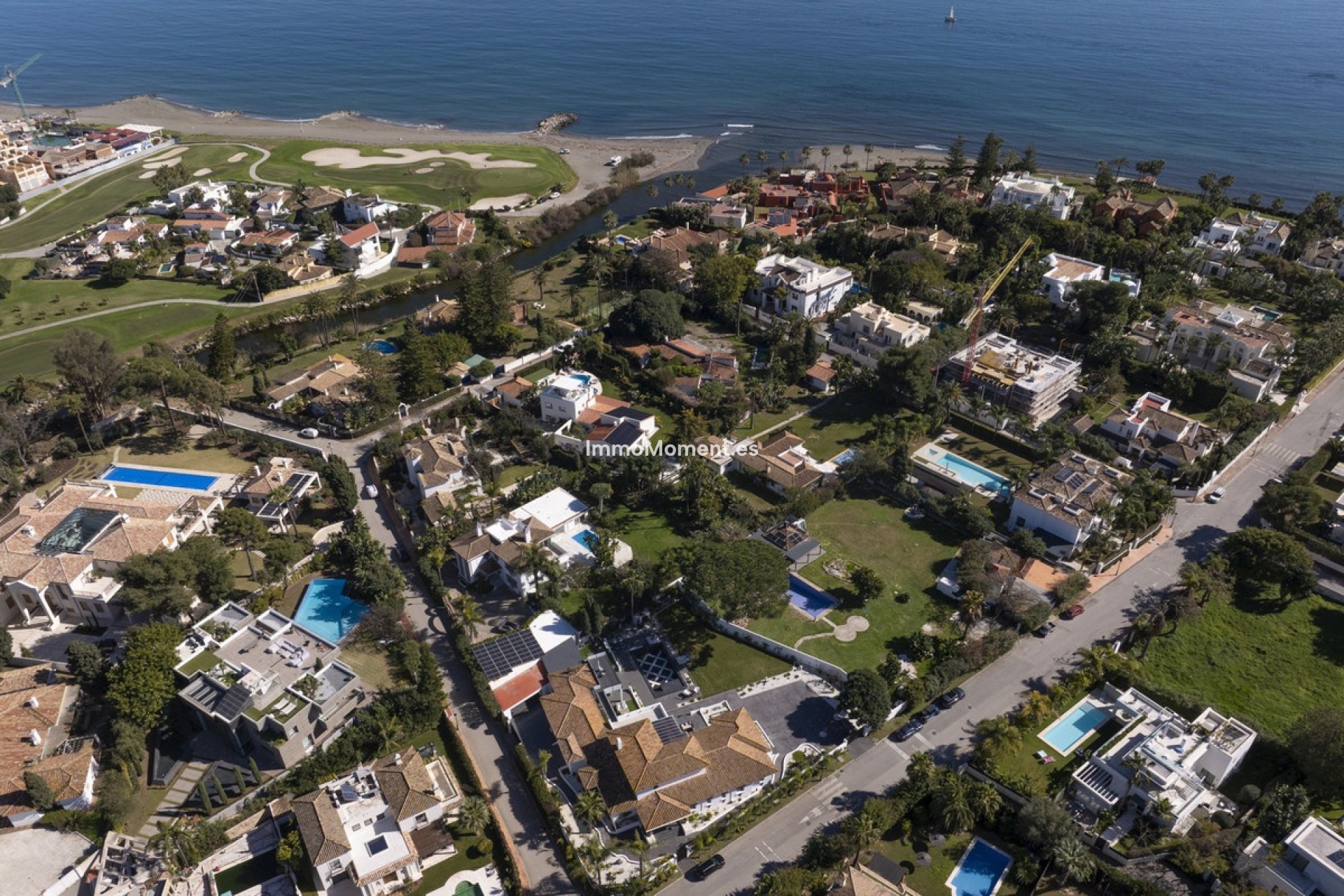 Wiederverkauf - Freistehende Villa - Estepona  - Estepona Centro