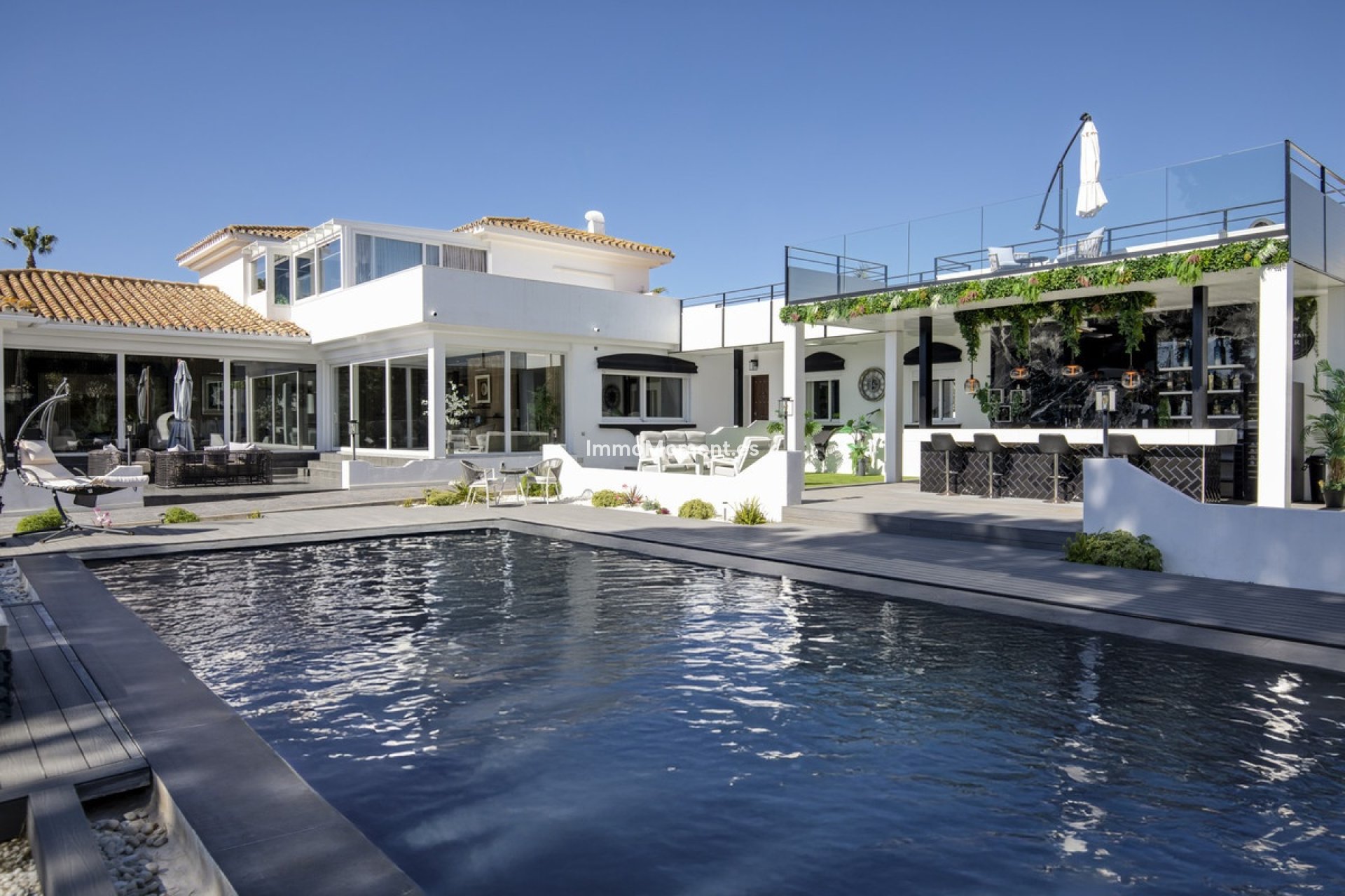 Wiederverkauf - Freistehende Villa - Estepona  - Estepona Centro
