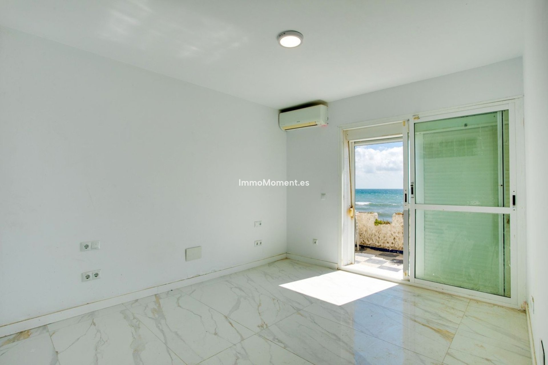 Wiederverkauf - Freistehende Villa - Estepona  - Estepona Centro