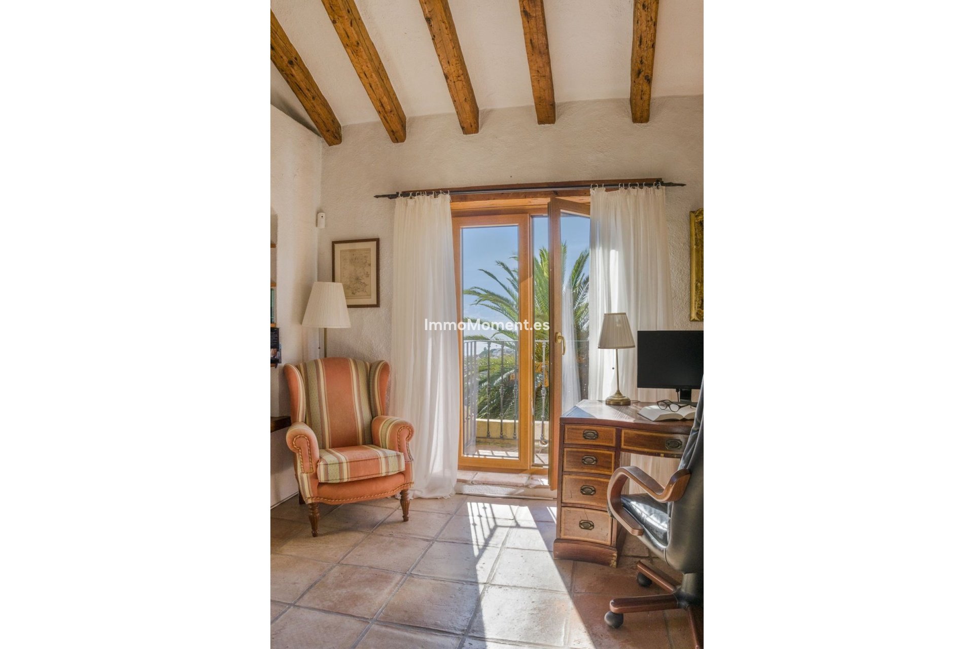 Wiederverkauf - Freistehende Villa - Estepona  - Estepona Centro