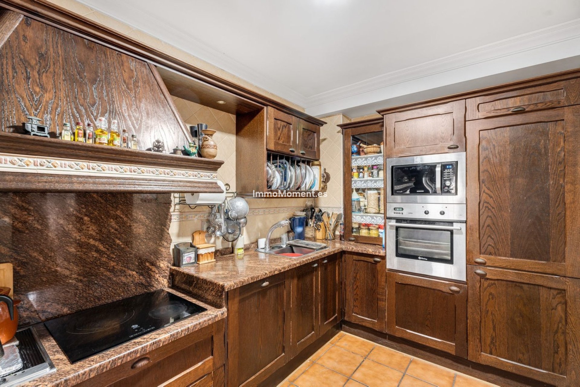 Wiederverkauf - Freistehende Villa - Estepona  - Estepona Centro