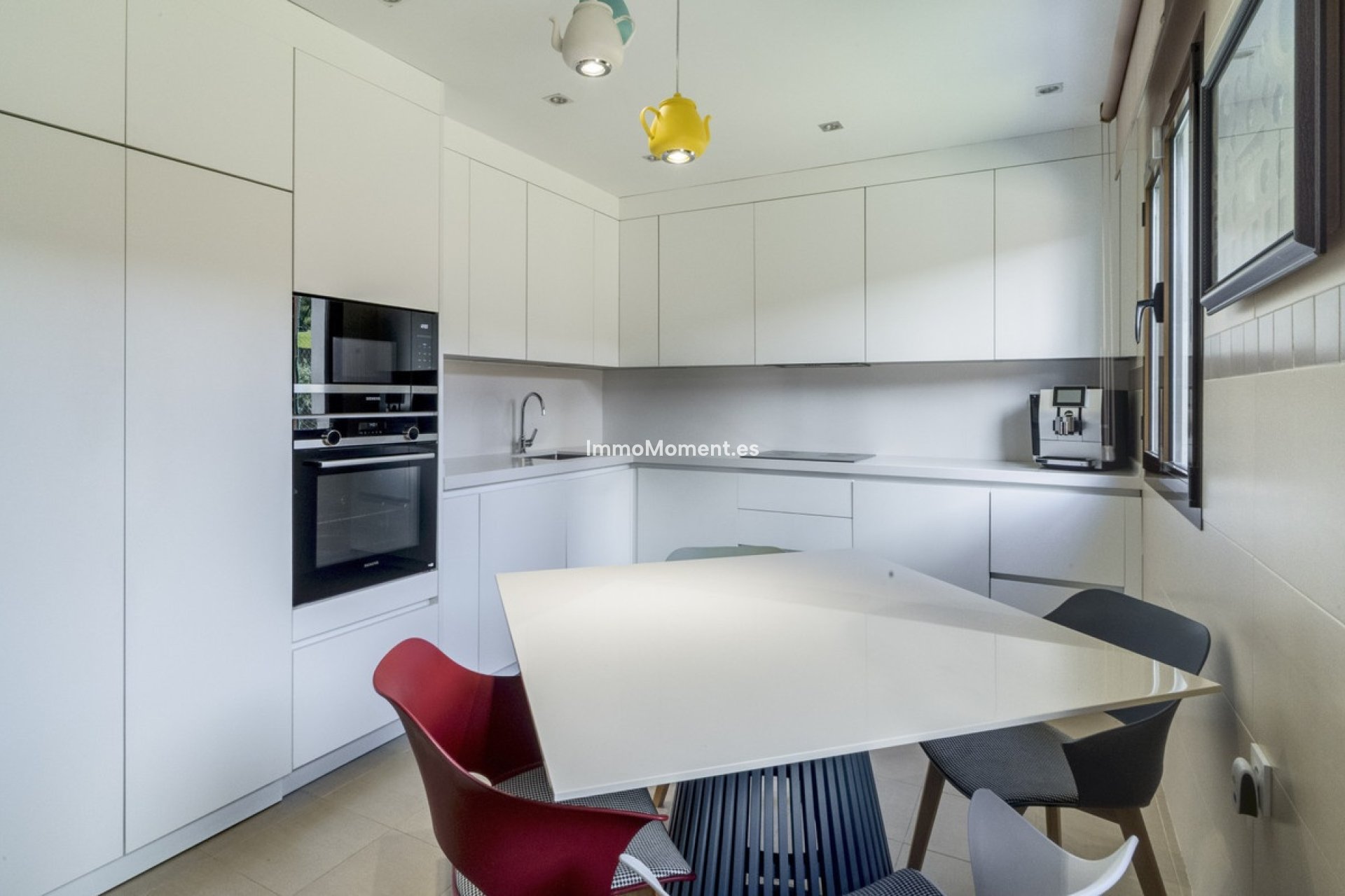 Wiederverkauf - Freistehende Villa - Estepona  - Estepona Centro