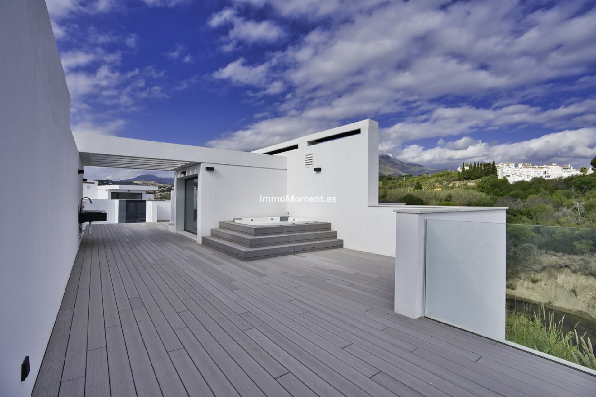 Wiederverkauf - Freistehende Villa - Estepona  - Estepona Centro