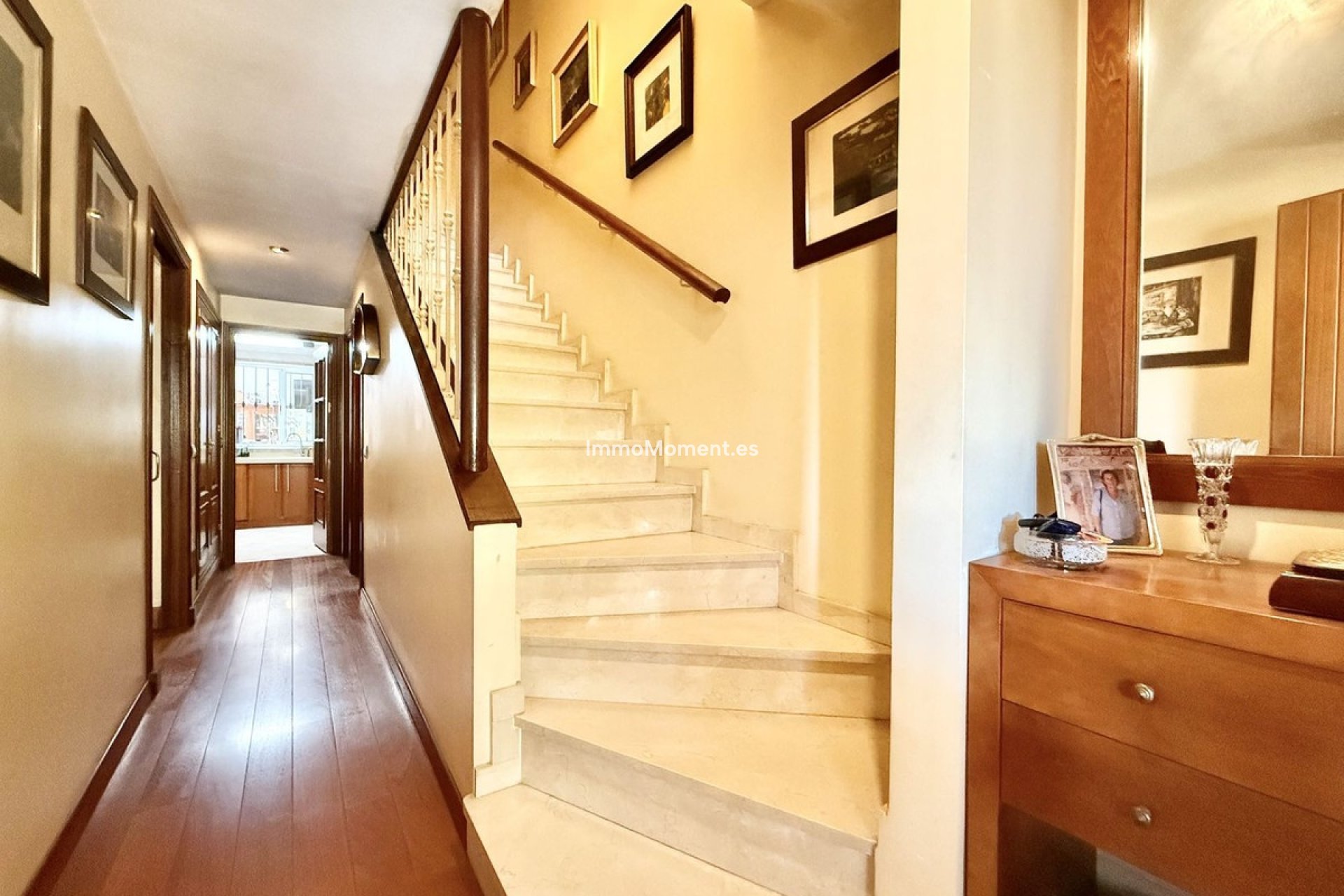 Wiederverkauf - Freistehende Villa - Estepona  - Estepona Centro