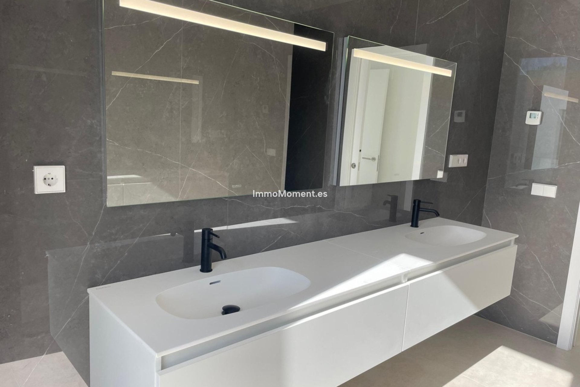 Wiederverkauf - Freistehende Villa - Estepona  - Estepona Centro