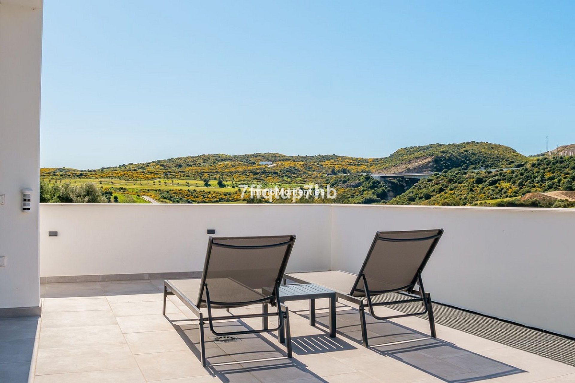 Wiederverkauf - Freistehende Villa - Estepona  - Estepona Centro
