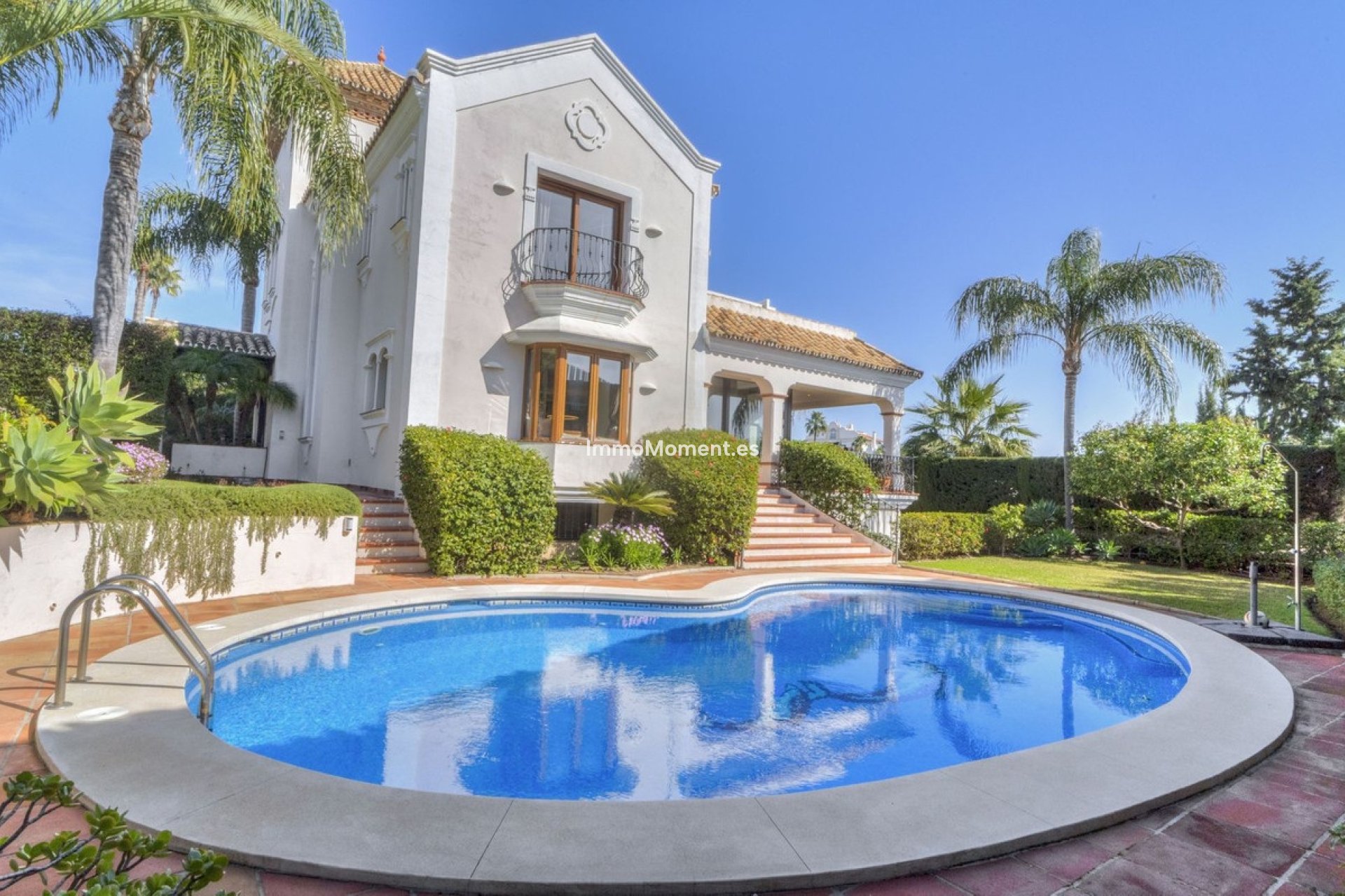 Wiederverkauf - Freistehende Villa - Estepona  - Estepona Centro