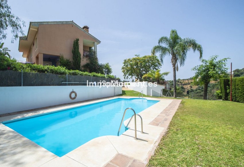 Wiederverkauf - Freistehende Villa - Estepona  - Estepona Centro
