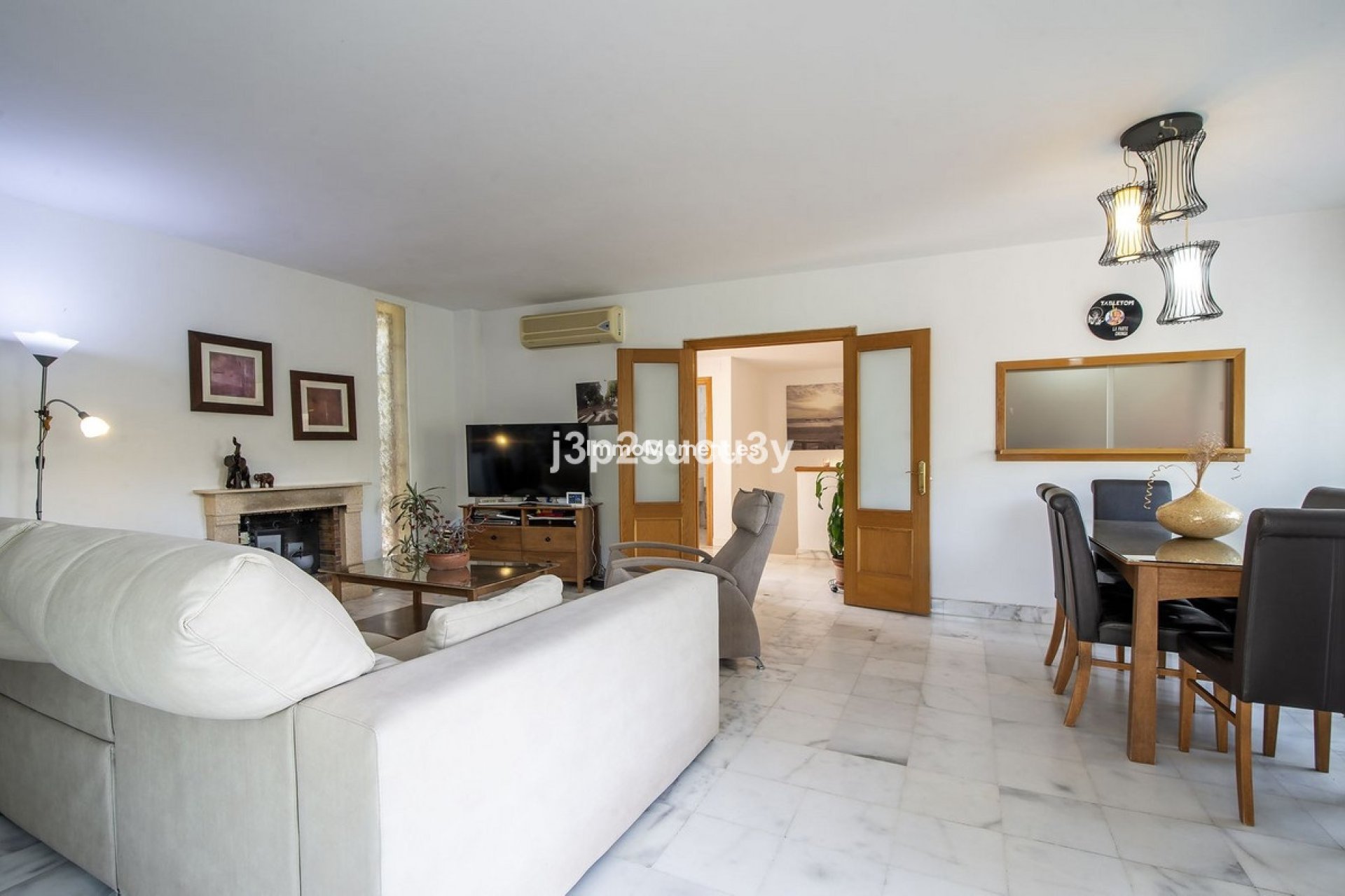 Wiederverkauf - Freistehende Villa - Estepona  - Estepona Centro