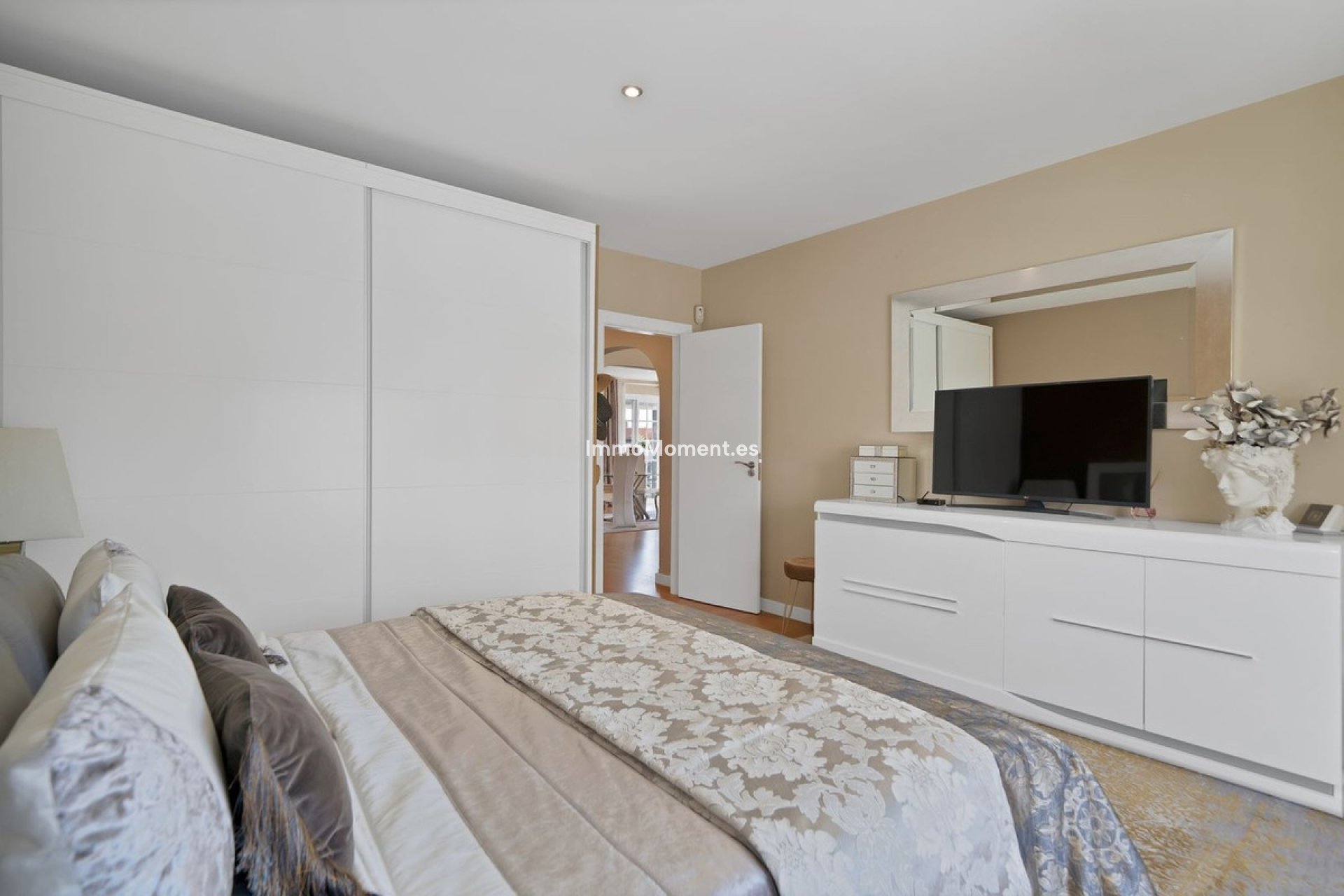 Wiederverkauf - Freistehende Villa - Estepona  - Estepona Centro
