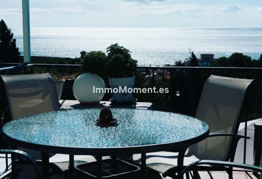 Wiederverkauf - Freistehende Villa - Estepona  - Estepona Centro