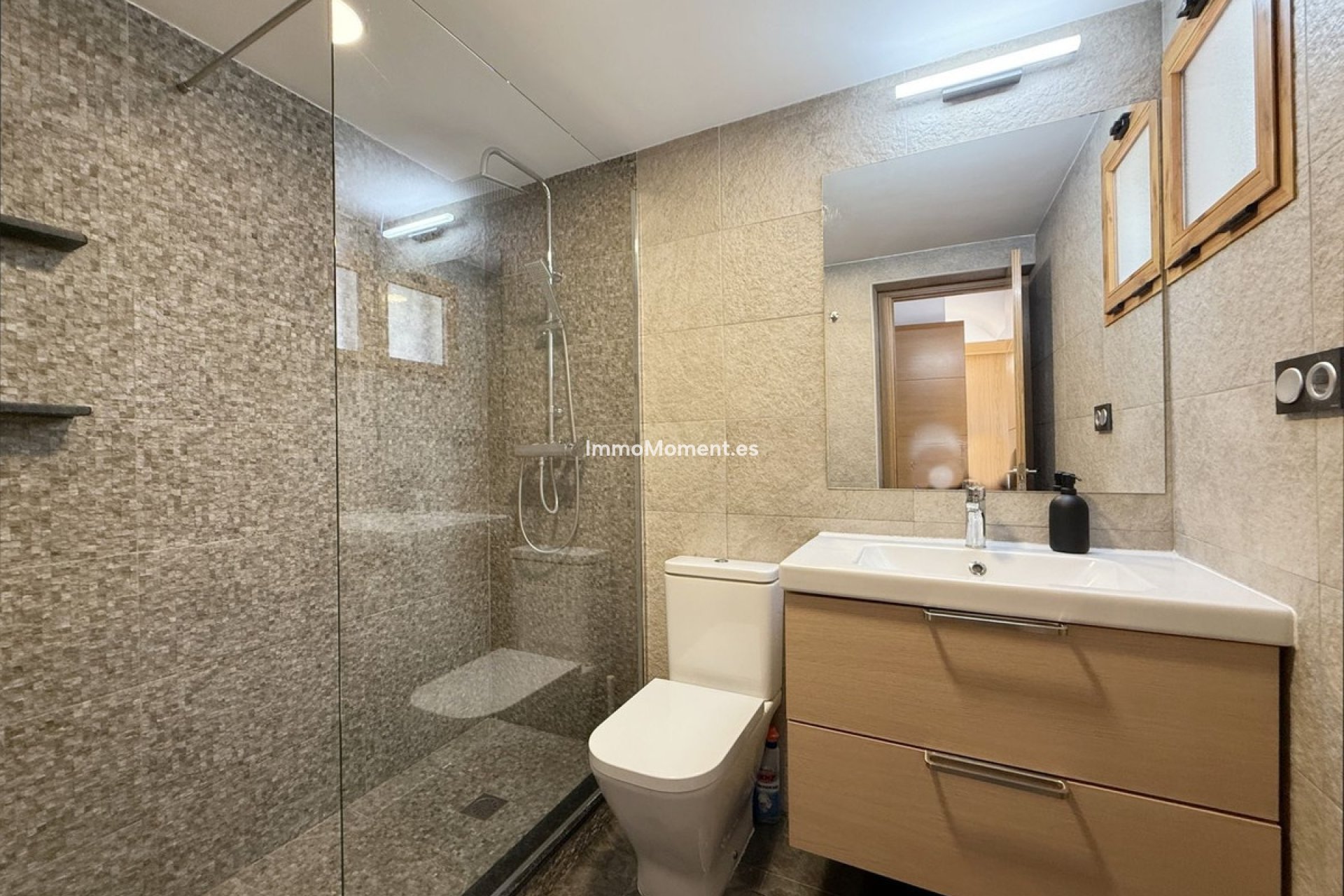 Wiederverkauf - Freistehende Villa - Estepona  - Estepona Centro