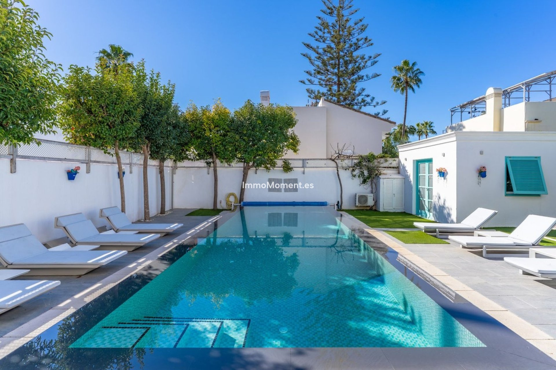 Wiederverkauf - Freistehende Villa - Estepona  - Estepona Centro