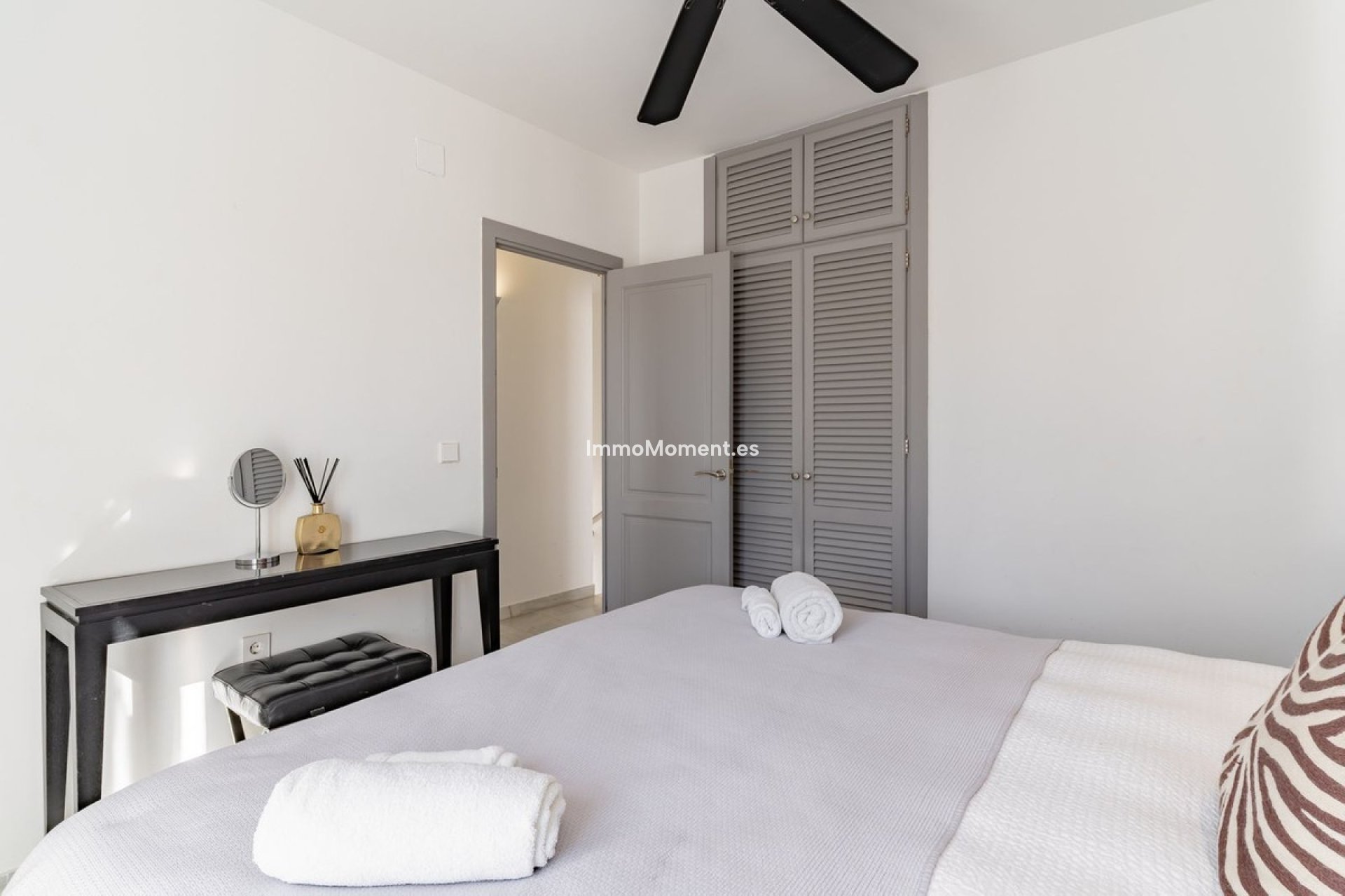 Wiederverkauf - Freistehende Villa - Estepona  - Estepona Centro