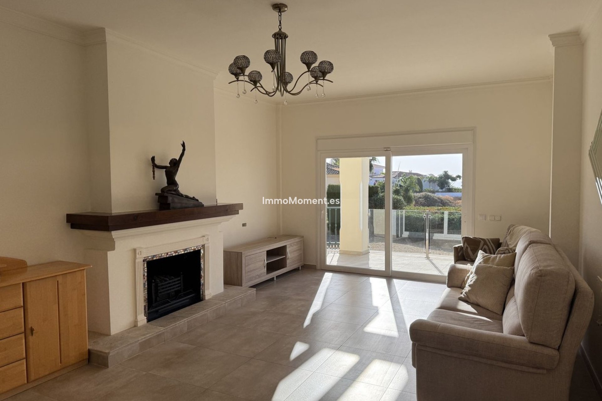 Wiederverkauf - Freistehende Villa - Estepona  - Estepona Centro