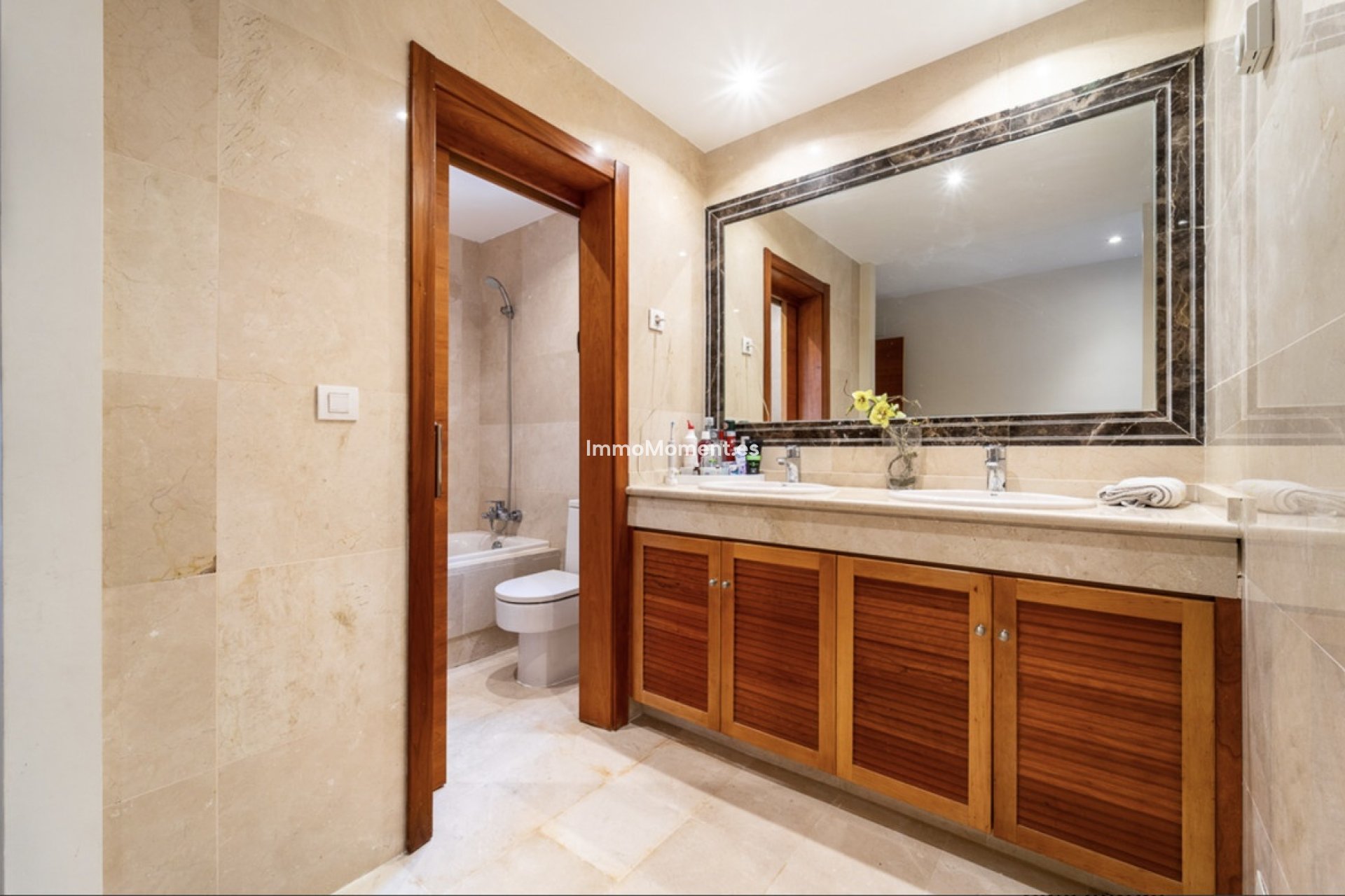Wiederverkauf - Freistehende Villa - Estepona  - Estepona Centro