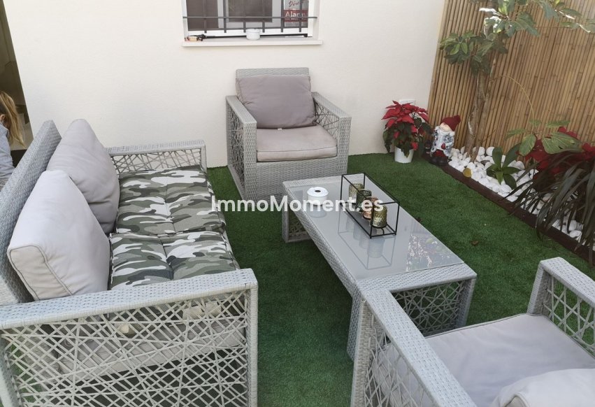 Wiederverkauf - Freistehende Villa - Estepona  - Estepona Centro