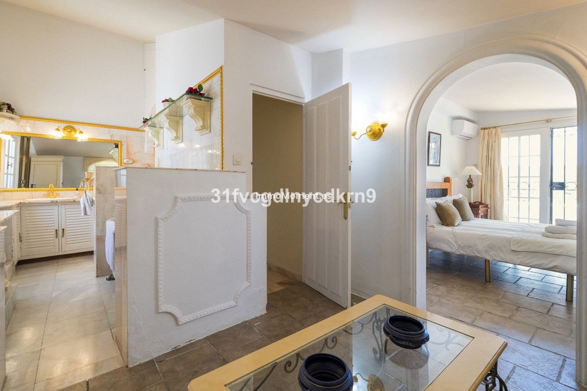 Wiederverkauf - Freistehende Villa - Estepona  - Estepona Centro