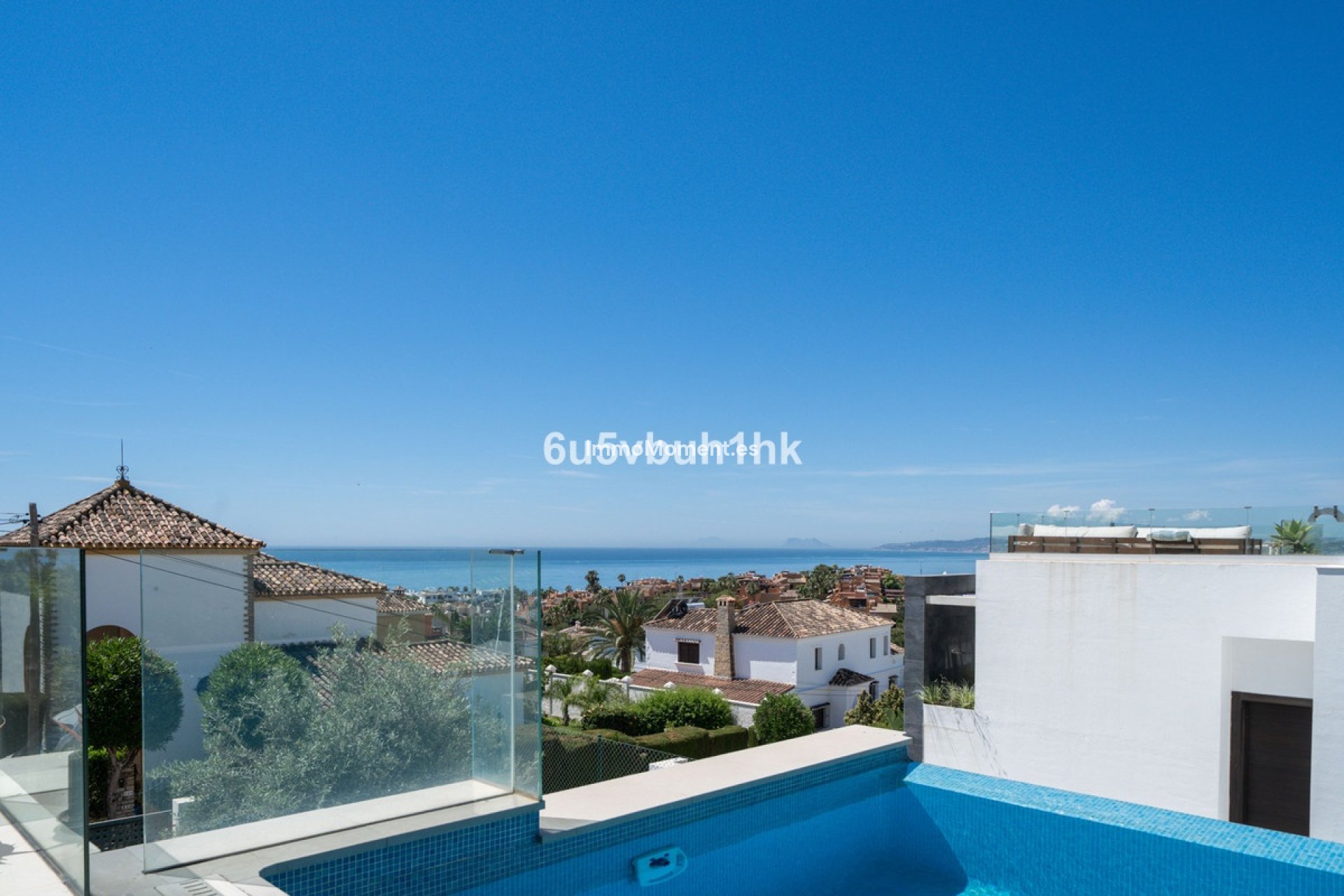 Wiederverkauf - Freistehende Villa - Estepona  - Estepona Centro
