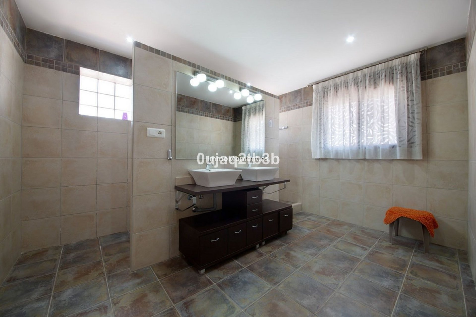 Wiederverkauf - Freistehende Villa - Estepona  - Estepona Centro