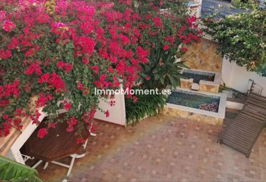 Wiederverkauf - Freistehende Villa - Estepona  - Estepona Centro