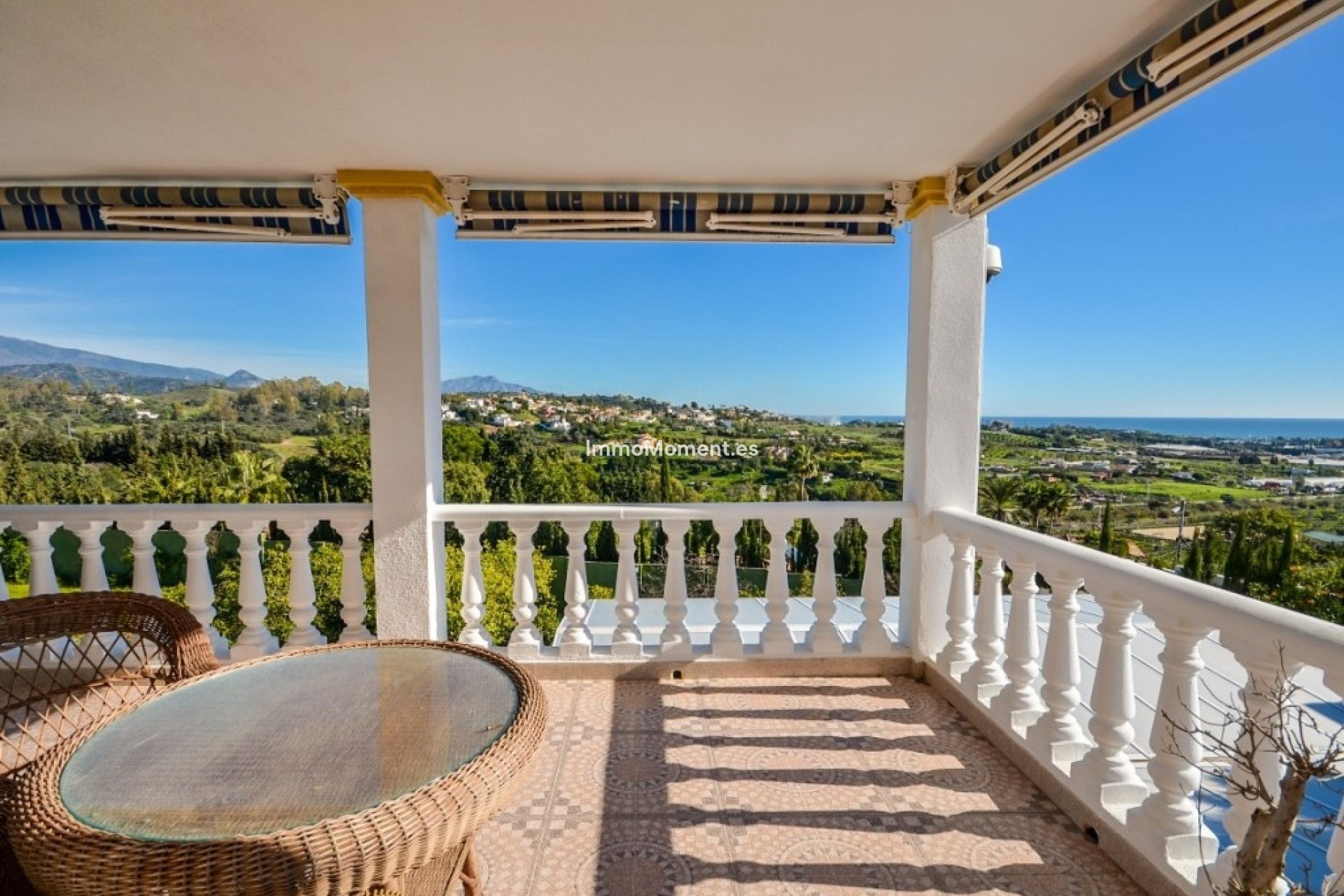 Wiederverkauf - Freistehende Villa - Estepona  - Estepona Centro