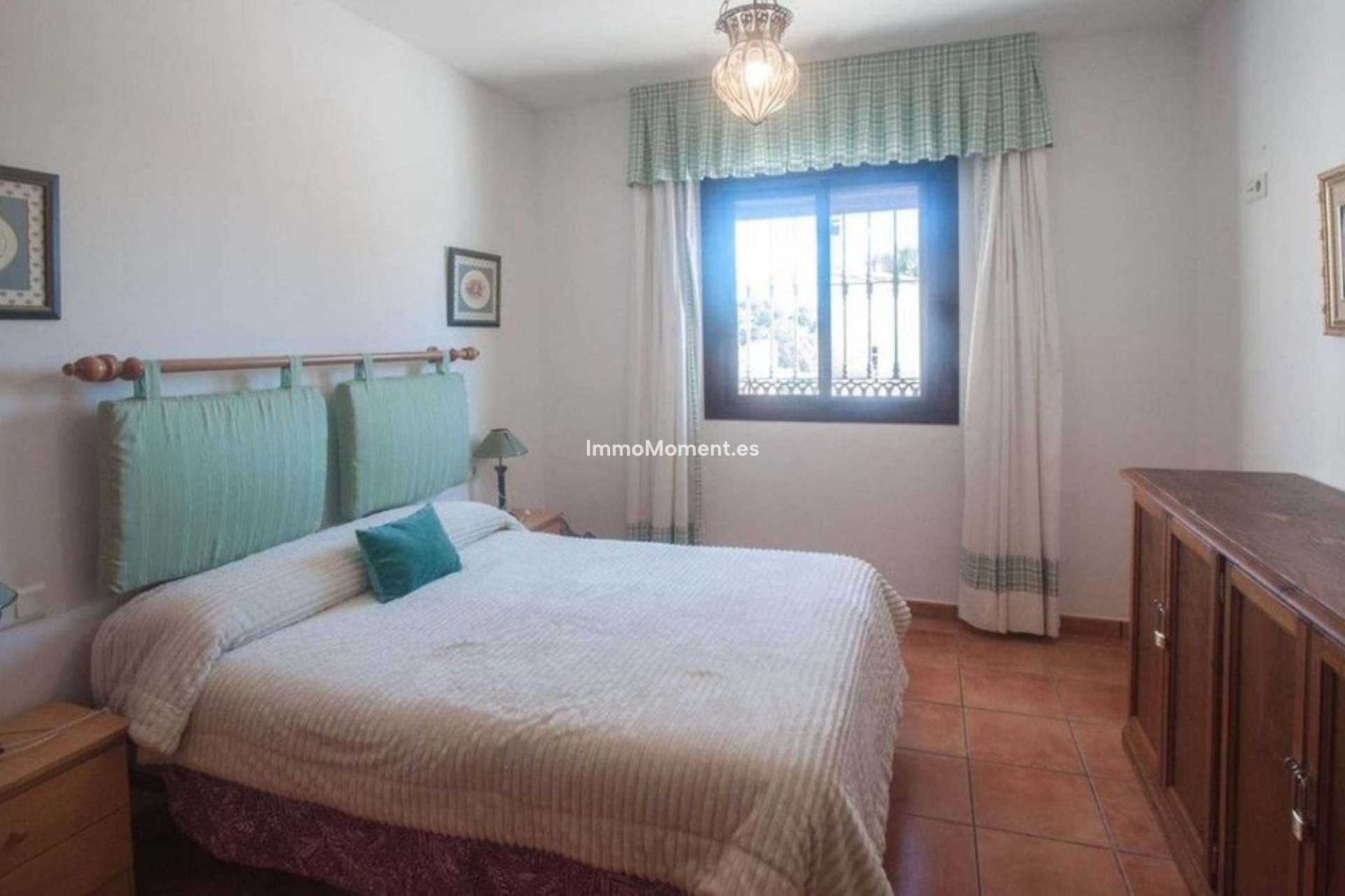 Wiederverkauf - Freistehende Villa - Estepona  - Estepona Centro