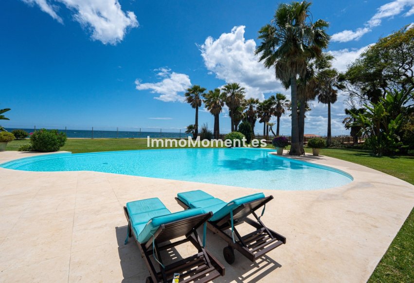 Wiederverkauf - Freistehende Villa - Estepona  - Estepona Centro