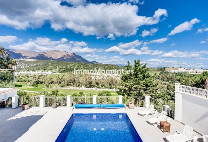 Wiederverkauf - Freistehende Villa - Estepona  - Estepona Centro