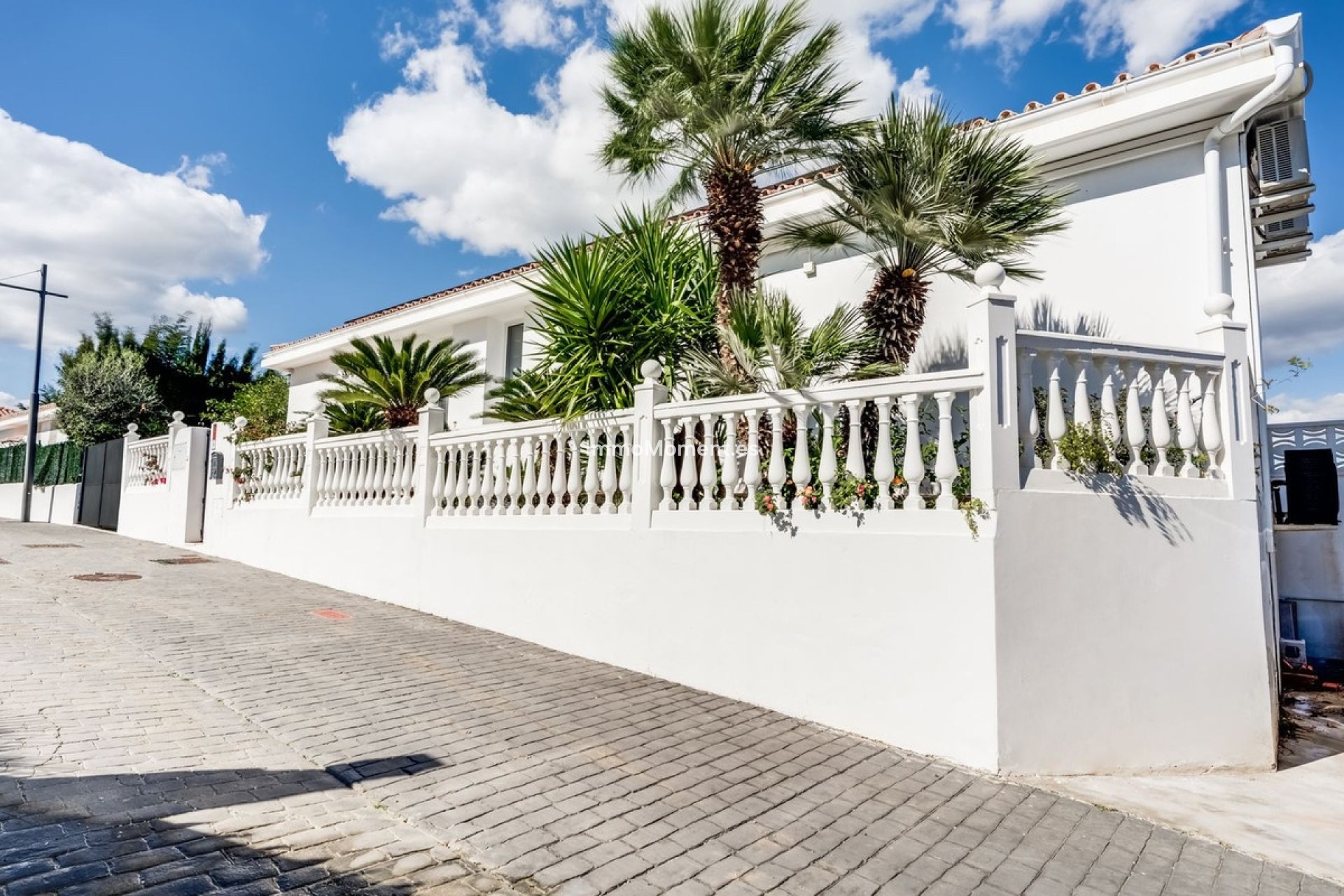 Wiederverkauf - Freistehende Villa - Estepona  - Estepona Centro