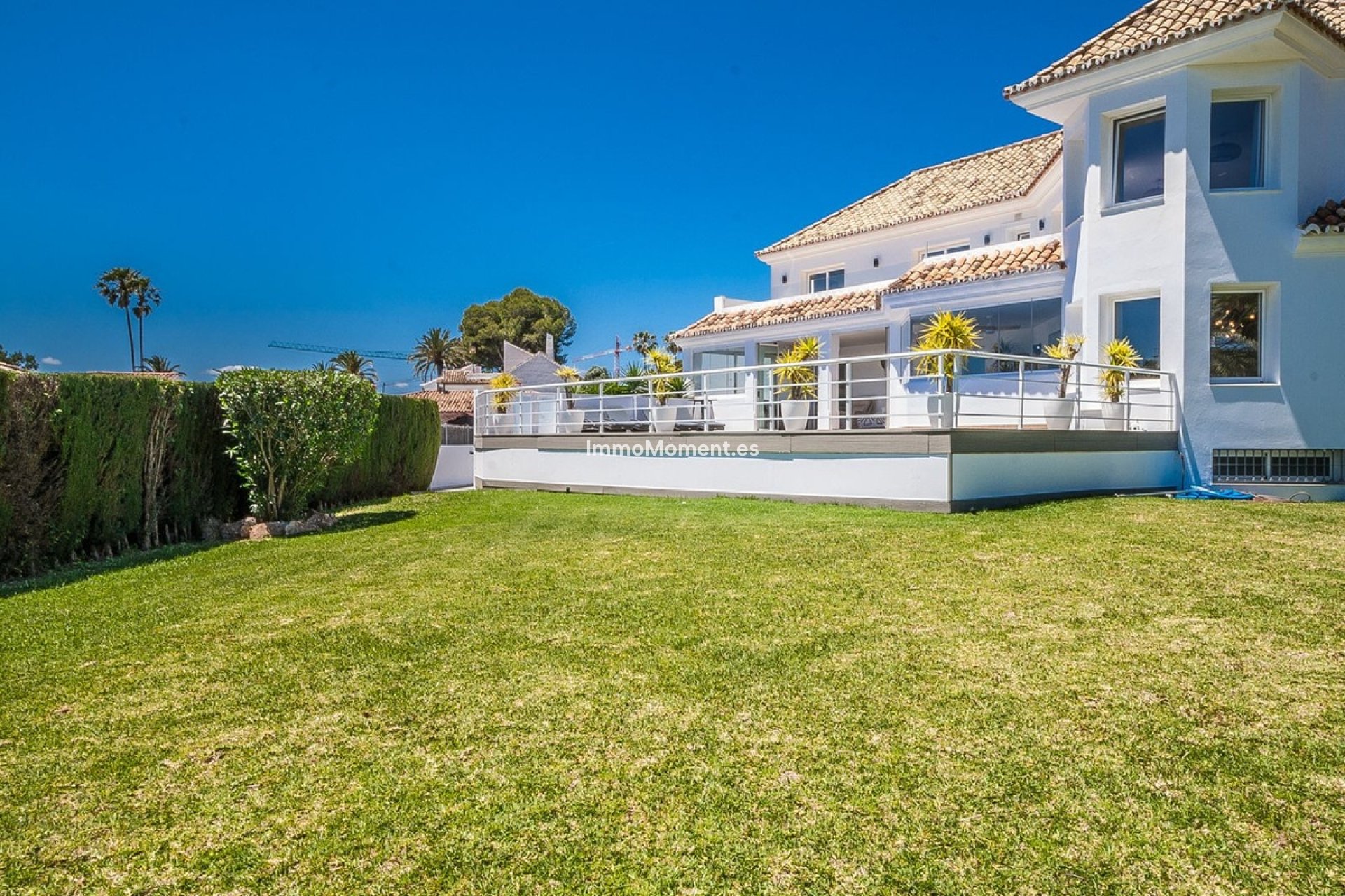 Wiederverkauf - Freistehende Villa - Estepona  - Estepona Centro